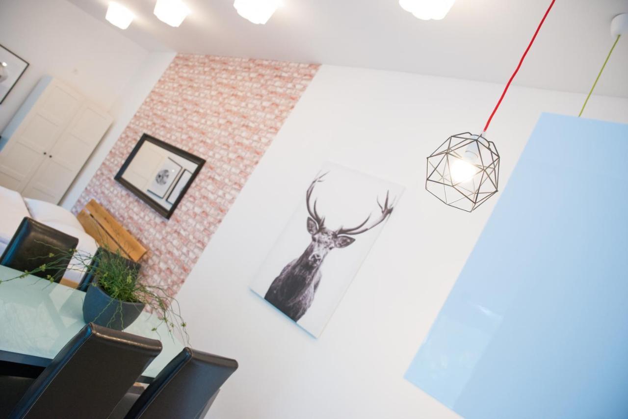 Apartmany Benesov Benesov nad Ploucnici エクステリア 写真